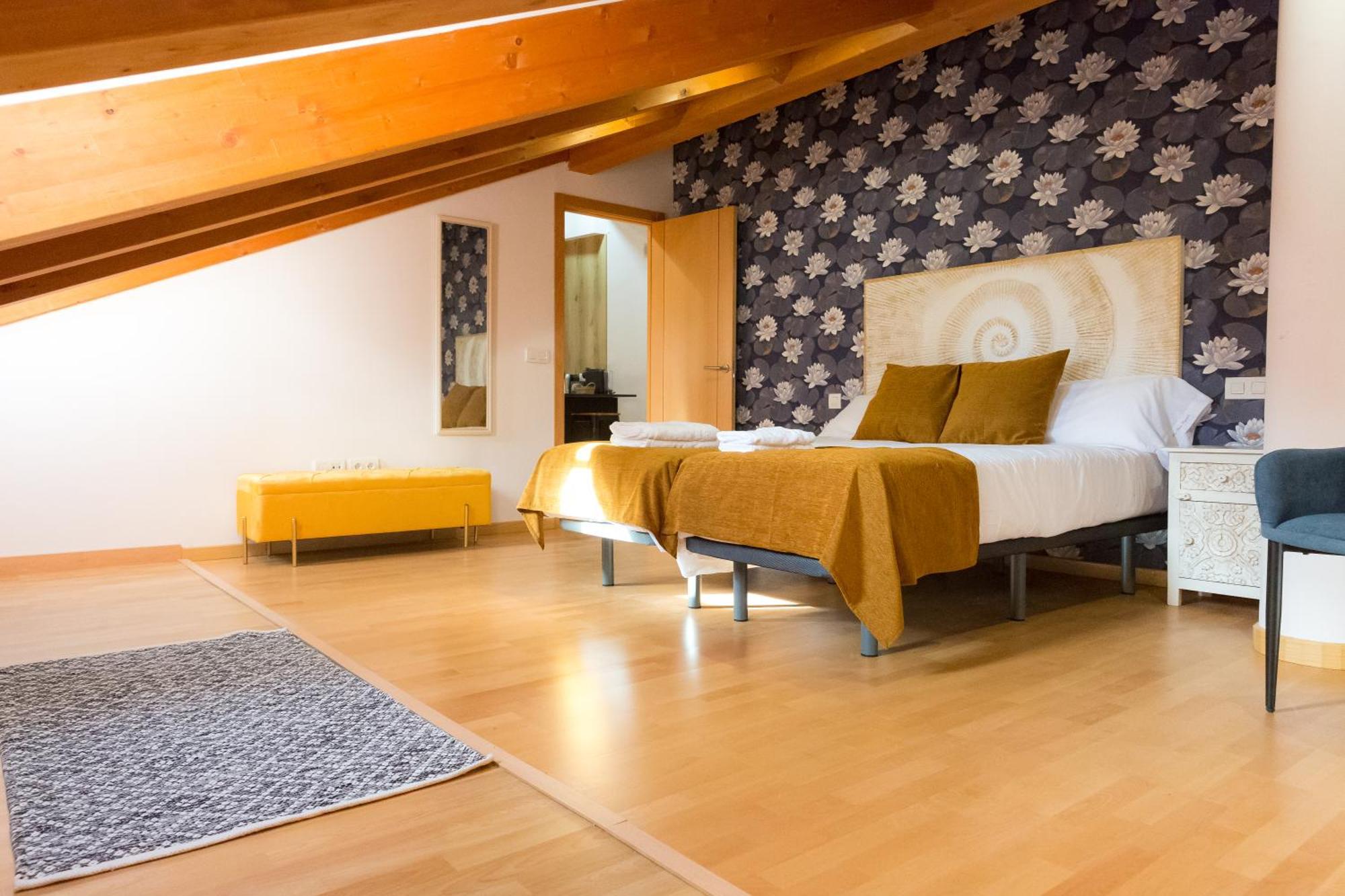 Apartamentos San Pedro Regalado Valladolid Exteriör bild