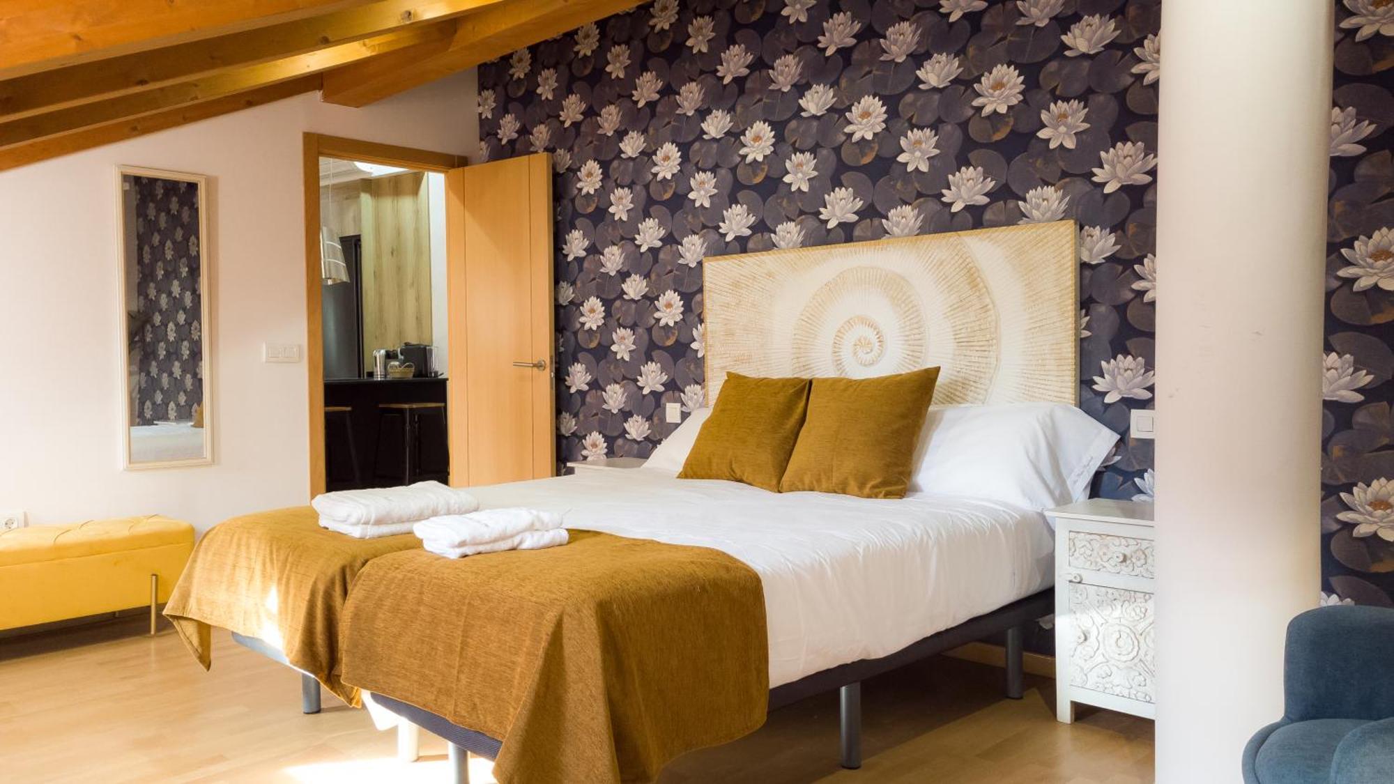 Apartamentos San Pedro Regalado Valladolid Exteriör bild
