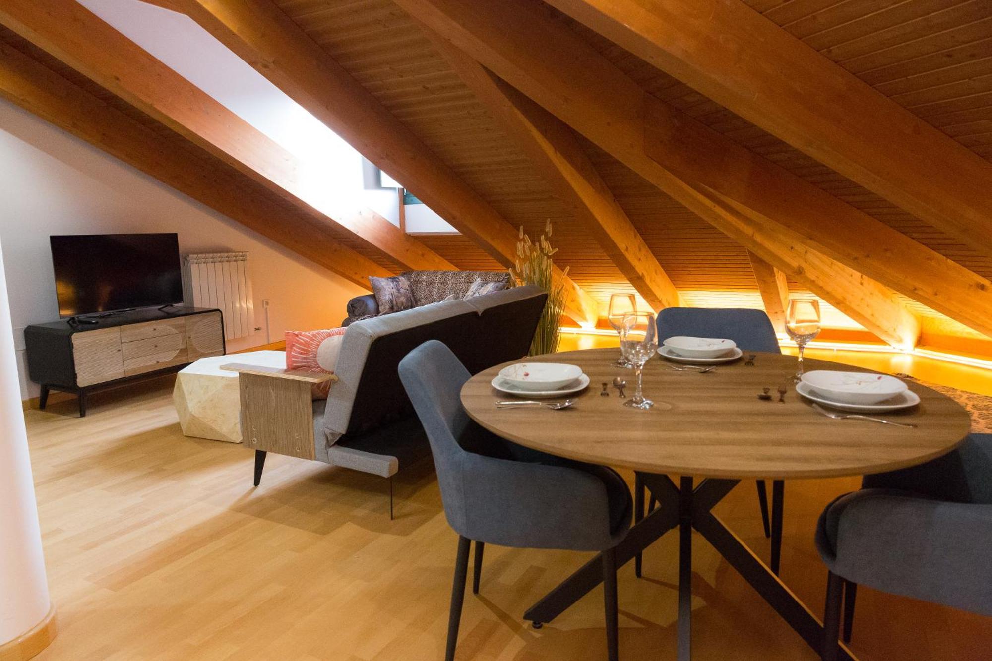 Apartamentos San Pedro Regalado Valladolid Exteriör bild